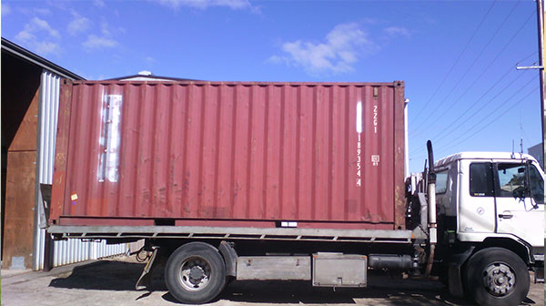 tilt tray hire shipping container mover transport adelaide